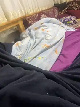 Snapshot of Darbelimatkap38 chatting on 11-08-25, 10:41 Darbelimatkap38 online show from 11-08-25, 10:41