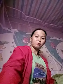 Snapshot of MaiHoa69 chatting on 10-23-25, 12:32 MaiHoa69 online show from 10-23-25, 12:32