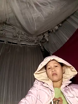 Snapshot of MaiHoa69 chatting on 11-21-25, 07:23 MaiHoa69 online show from 11-21-25, 07:23