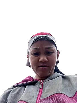 Snapshot of MaiHoa69 chatting on 02-11-26, 05:45 MaiHoa69 online show from 02-11-26, 05:45