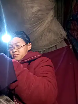 Snapshot of MaiHoa69 chatting on 02-13-26, 08:05 MaiHoa69 online show from 02-13-26, 08:05