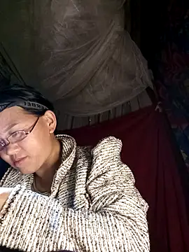 Snapshot of MaiHoa69 chatting on 02-27-26, 02:17 MaiHoa69 online show from 02-27-26, 02:17