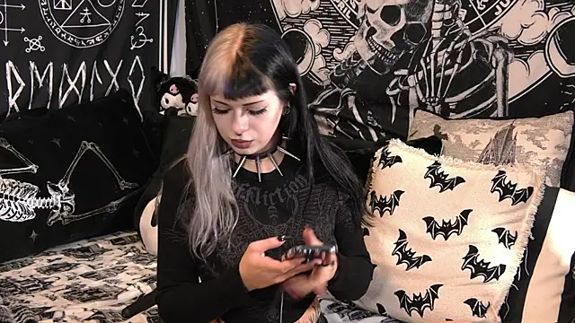 Paige Turner online show from 04-29-26, 08:59