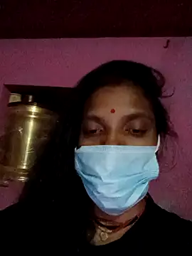 Snapshot of Shakshi_ji chatting on 10-13-25, 01:44 Shakshi ji online show from 10-13-25, 01:44