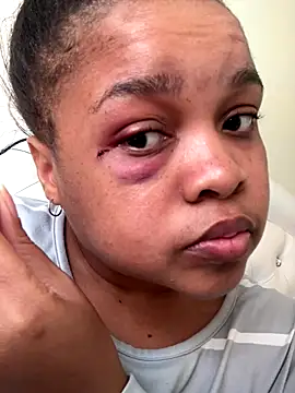 XXXquisiteVixen online show from 09-10-25, 09:20