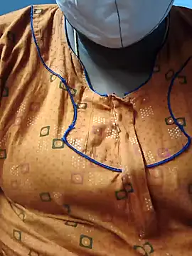 Snapshot of TAMIL_ELAKKIYA chatting on 11-28-25, 09:23 TAMIL ELAKKIYA online show from 11-28-25, 09:23