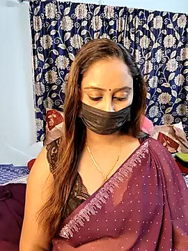 Cute-lusi online show from 11-23-25, 05:13