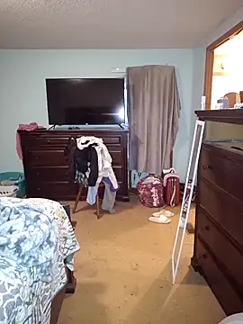 JuicyExxxperience online show from 11-11-25, 12:05