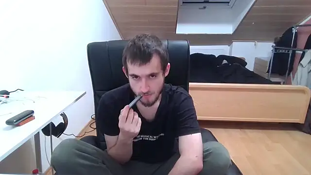 Bez3ybik online show from 10-24-25, 08:49