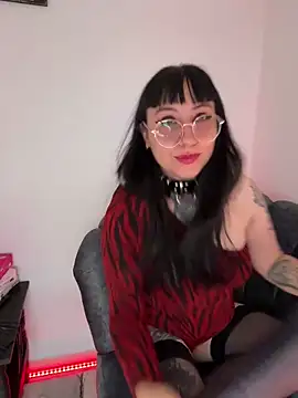 Ravenna666  online show from 03-28-26, 11:04