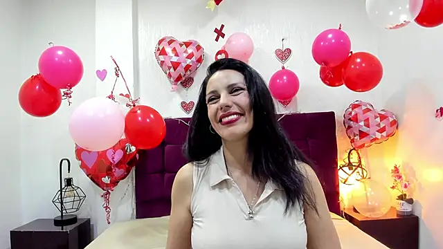 Snapshot of MashaPiink chatting on 02-19-26, 12:56 MashaPiink online show from 02-19-26, 12:56