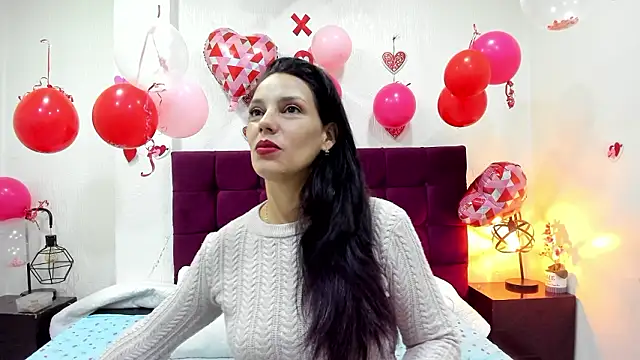 Snapshot of MashaPiink chatting on 02-25-26, 01:32 MashaPiink online show from 02-25-26, 01:32