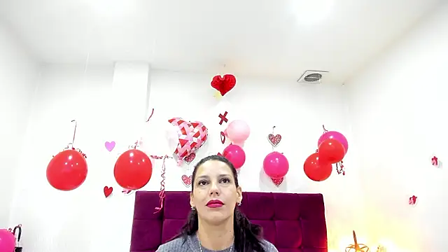 Snapshot of MashaPiink chatting on 02-28-26, 12:50 MashaPiink online show from 02-28-26, 12:50