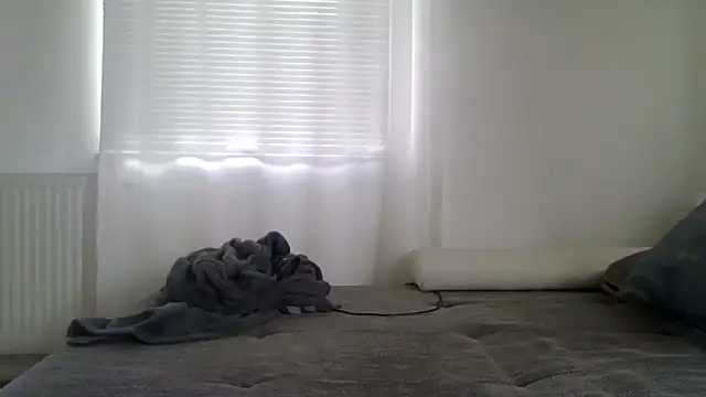 XLBarehengst online show from 09-12-25, 09:09