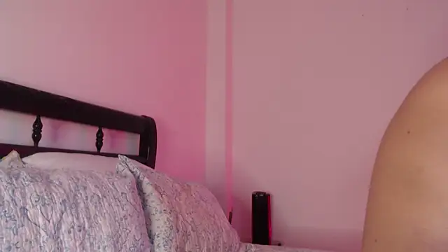 Snapshot of lucyymaximo chatting on 05-31-26, 11:28 lucyymaximo online show from 05-31-26, 11:28