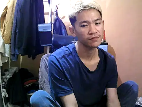 Riiichie wilCumm online show from 11-16-25, 03:28