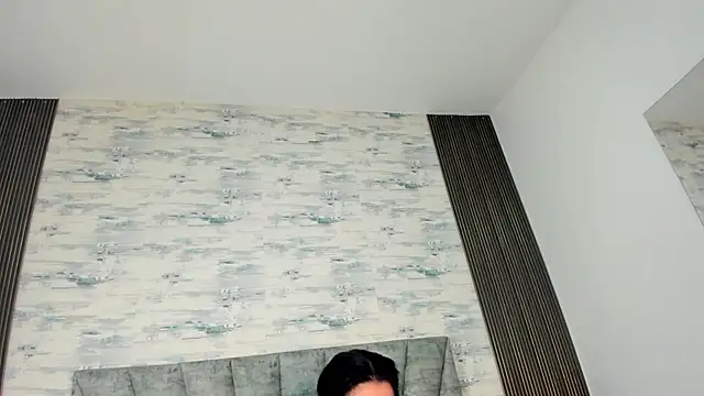 ShanelEvans online show from 11-28-25, 06:43