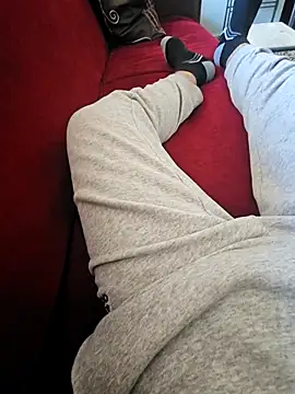 Snapshot of fena-sikerimmm chatting on 02-27-26, 12:05 fena-sikerimmm online show from 02-27-26, 12:05