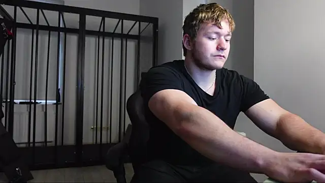 Snapshot of Richard_Dullas chatting on 10-11-25, 05:28 Richard Dullas online show from 10-11-25, 05:28