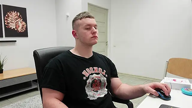 Richard Dullas online show from 11-25-25, 07:25