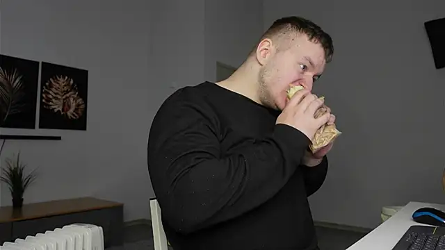 Richard Dullas online show from 12-02-25, 01:17