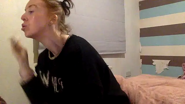Bellababexox online show from 05-27-26, 01:02