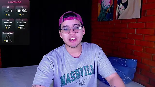 Snapshot of Danijungle chatting on 09-11-25, 01:00 Danijungle online show from 09-11-25, 01:00