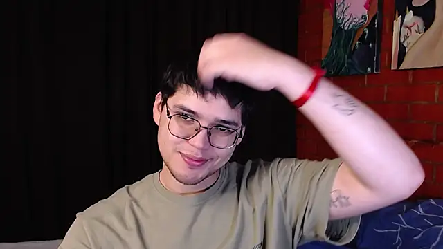 Snapshot of Danijungle chatting on 09-12-25, 01:44 Danijungle online show from 09-12-25, 01:44