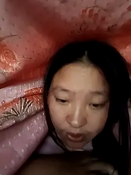 MuiNay online show from 11-19-25, 01:49