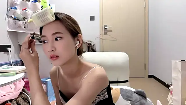 Ann-cookie online show from 04-10-26, 04:55