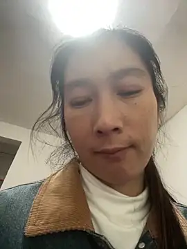 crhong666 online show from 11-14-25, 12:20