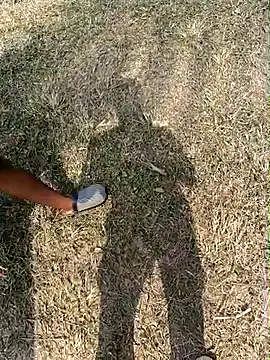 Snapshot of nughtytommy01 chatting on 12-17-25, 06:08 nughtytommy01 online show from 12-17-25, 06:08