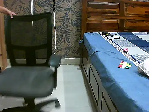Poonam queen021 online show from 10-25-25, 11:51