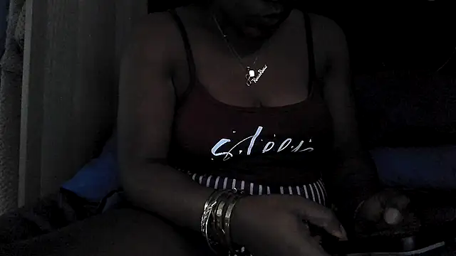 Curvy AfricanQuinn online show from 03-29-26, 01:55