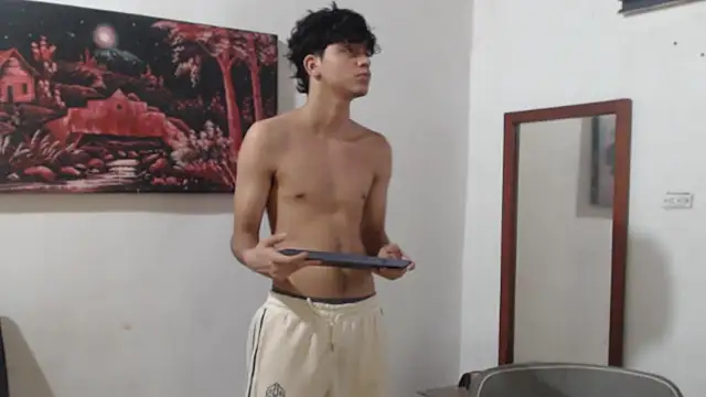 alice julls online show from 11-22-25, 07:46