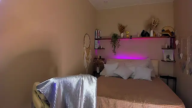 MaryRosenberg online show from 10-10-25, 11:31