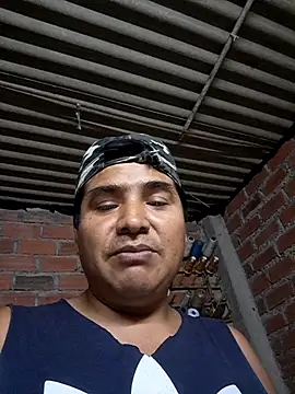 Manuelit18 online show from 08-08-26, 12:57