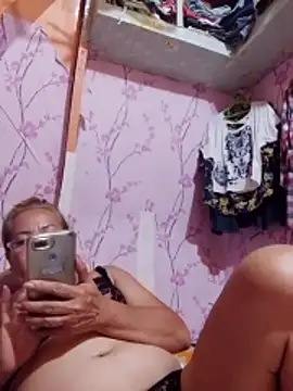 vickyhot1966 online show from 12-20-25, 12:01