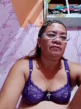 vickyhot1966 online show from 12-21-25, 08:49