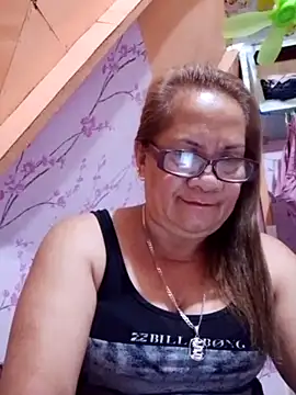 Snapshot of vickyhot1966 chatting on 06-05-26, 07:52 vickyhot1966 online show from 06-05-26, 07:52