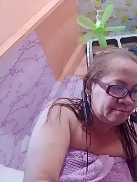 Snapshot of vickyhot1966 chatting on 06-09-26, 08:26 vickyhot1966 online show from 06-09-26, 08:26