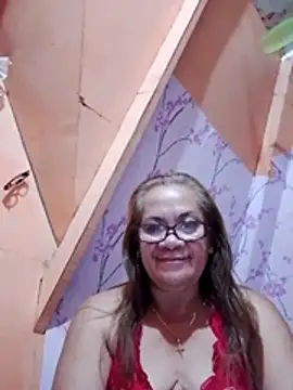 Snapshot of vickyhot1966 chatting on 06-22-26, 08:28 vickyhot1966 online show from 06-22-26, 08:28