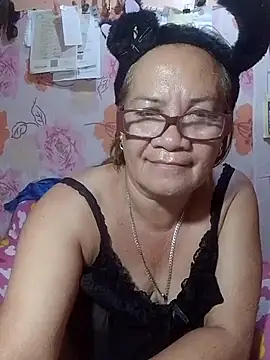 Snapshot of vickyhot1966 chatting on 07-07-26, 08:13 vickyhot1966 online show from 07-07-26, 08:13