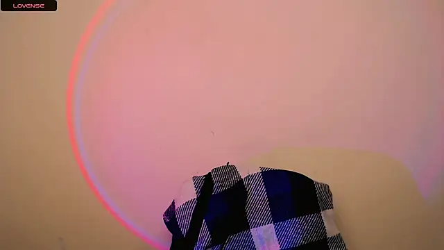 RoxySami  online show from 10-21-25, 01:45