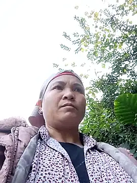 Love-Mama33 online show from 11-25-25, 12:54