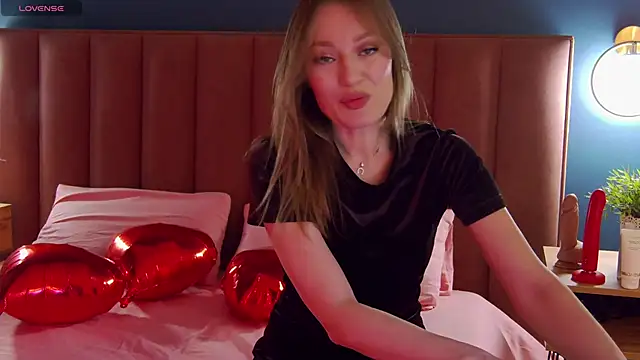 EvelynPoole online show from 02-19-26, 01:34