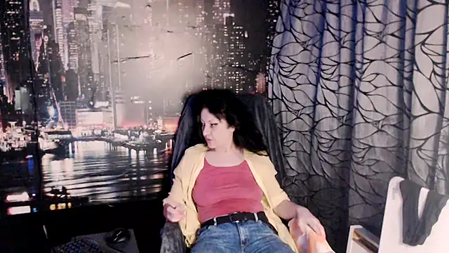 AMOURSWEET2025 online show from 02-04-26, 06:58