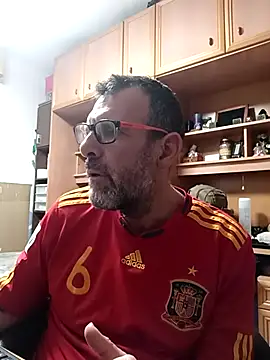 gigolobcn online show from 04-05-26, 05:15