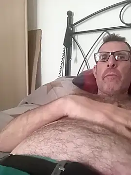 gigolobcn online show from 04-13-26, 01:38