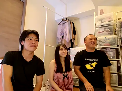 Snapshot of kokezaru9 chatting on 10-05-25, 12:25 kokezaru9 online show from 10-05-25, 12:25